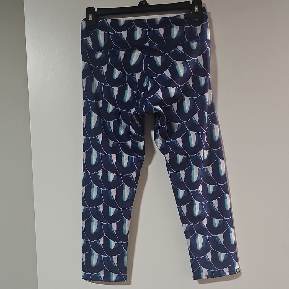 Onzie Navy and Teal Patterned Leggings - Picture 3 of 4